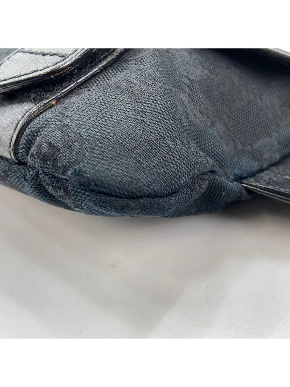 Gucci Waist Bag Belt Bag Black